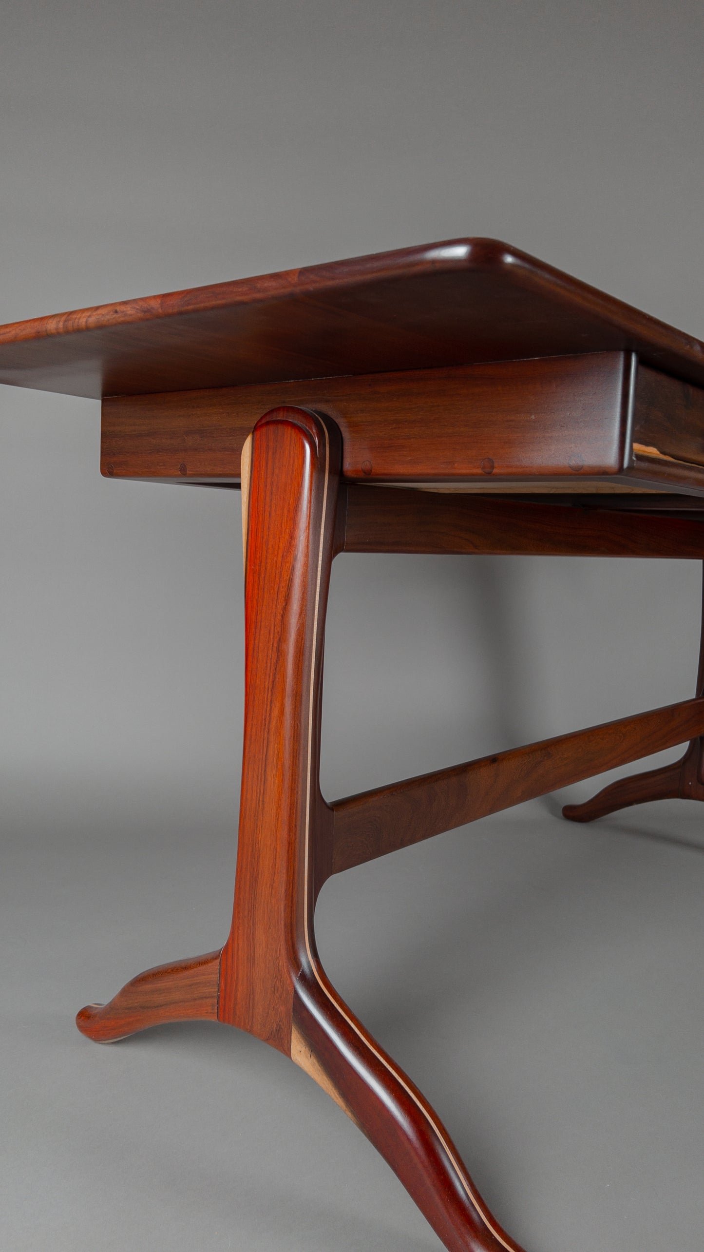 Katalox desk