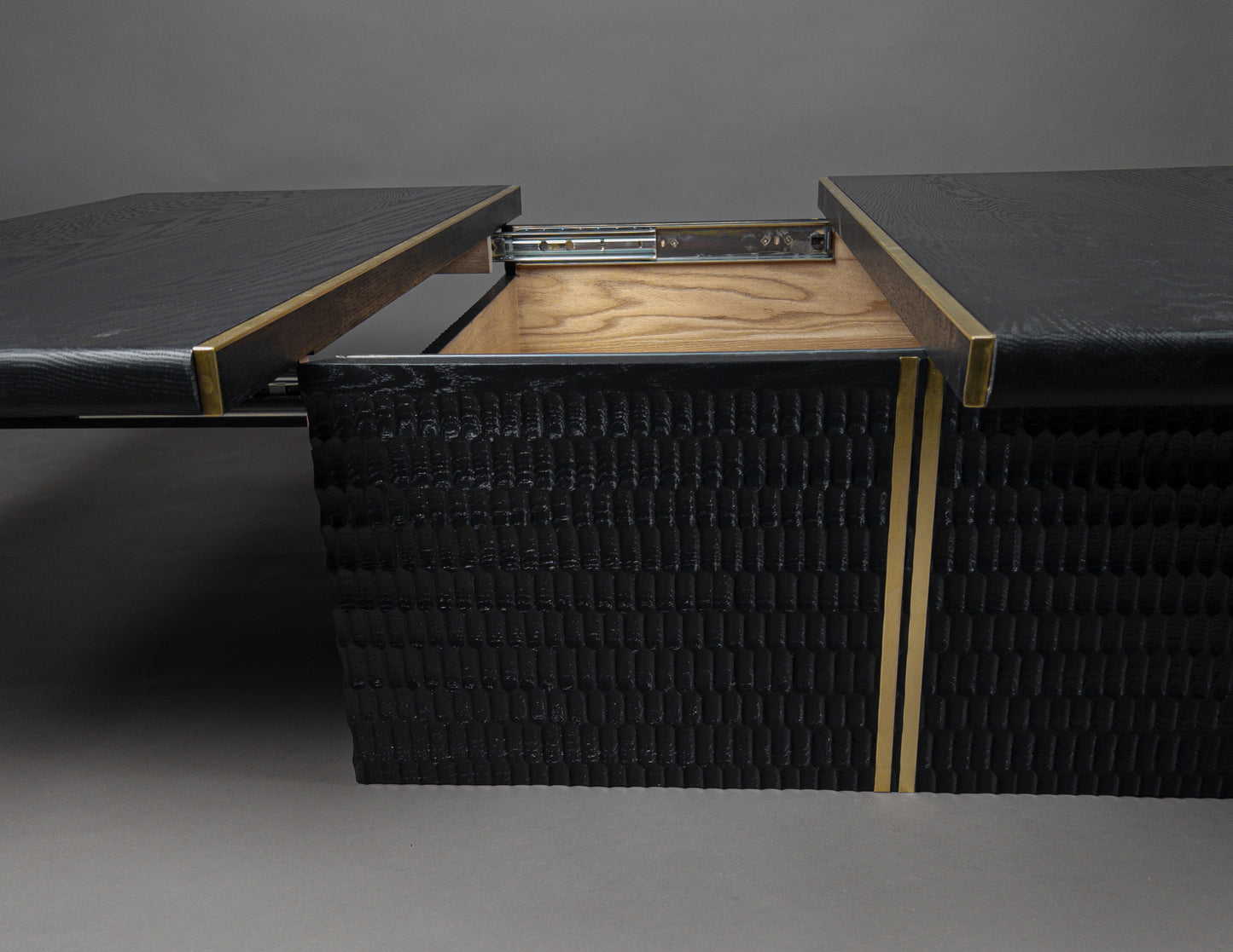 naguri pattern coffee table