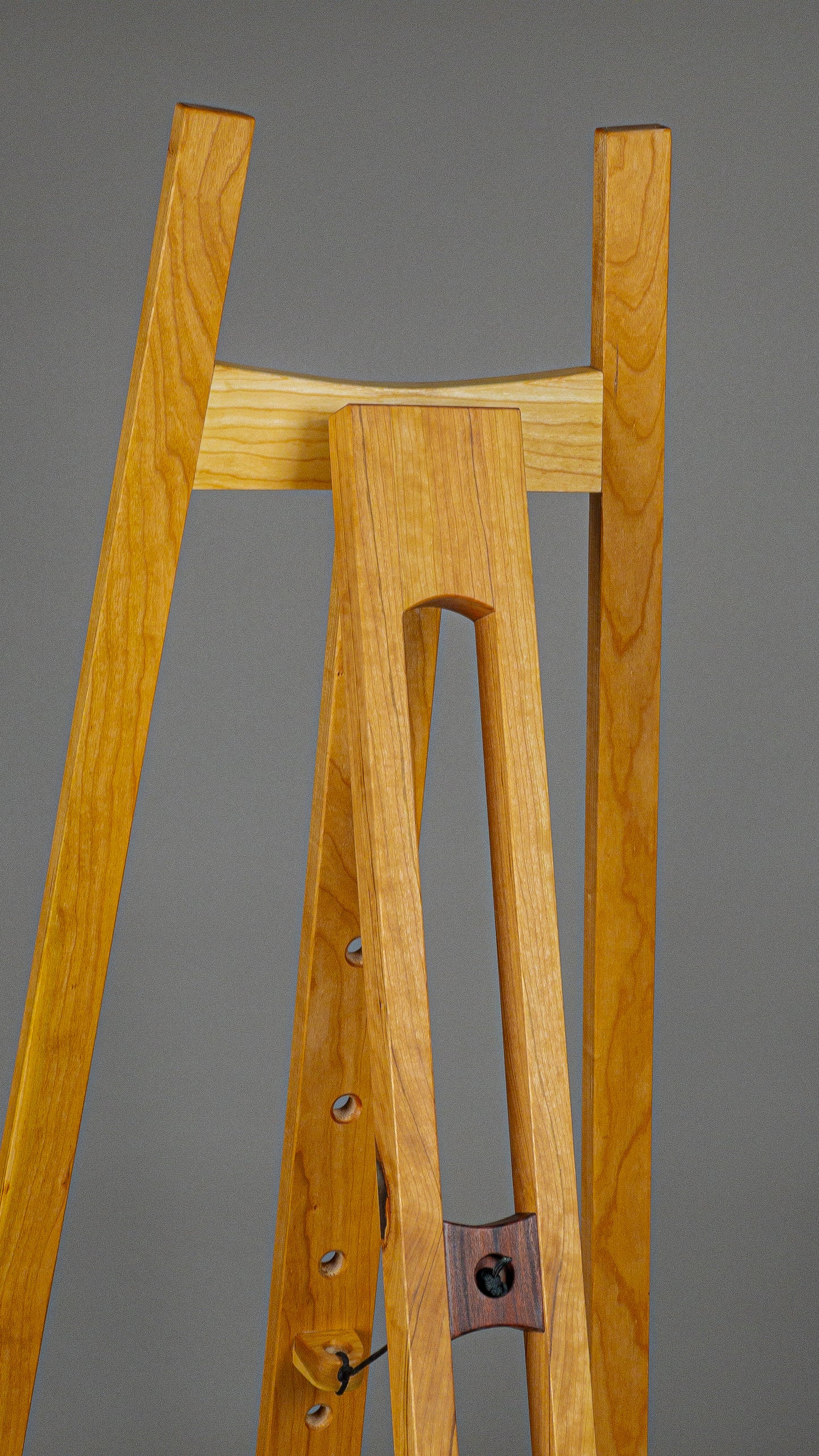 Cherry easel